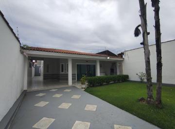 Casa de 3 quartos, Itanhaém · Imóvel na Praia com excelente localização
