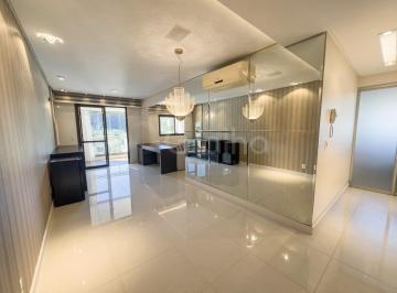 2 · Apartamento de 82m² com 2 quartos sendo 1 suíte no Itacorubi