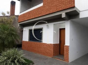 Excelente casa para locacao no bairro Brasil  3 suítes · Excelente casa para locacao no bairro Brasil  3 suítes