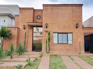foto.jpg · Casa com 2 dormitórios para alugar, 126 m² por R$ 5.000,00/mês - Residencial Real Park Sumaré - Suma