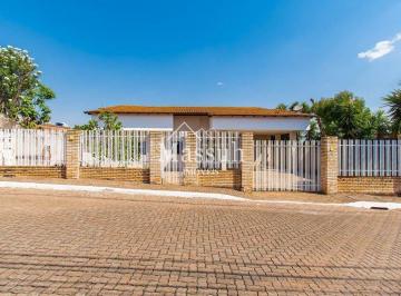 Casa · 800m² · 4 Quartos · COLÔNIA AGRÍCOLA ÁGUAS CLARAS CHÁCARA 16 - 4 QUARTOS SENDO 2 SUÍTES - NASCENTE - REFORMADO - ARMÁRIO