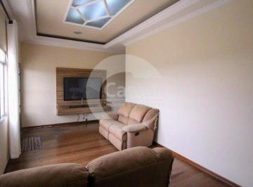 Casa · 350m² · 6 Quartos · 3 Vagas · Sobrado em Vila Formosa