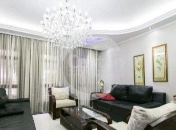 Casa · 190m² · 4 Quartos · 2 Vagas · Sobrado em Vila Carrão