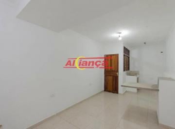 Casa · 70m² · 2 Quartos · Casa não individual 70m², com 2 quartos para locação em Jardim Matarazzo - São Paulo R$ 1.100,00