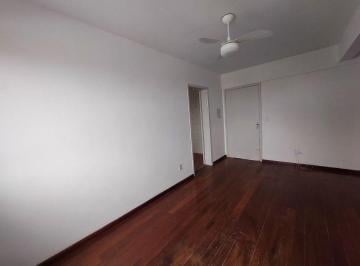 Apartamento de 1 quarto, Porto Alegre · AMPLO APARTAMENTO 1 DORMITÓRIO COM VAGA COBERTA