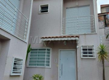 Casa · 65m² · 2 Quartos · 1 Vaga · Casa de condomínio à venda com 65m², 2 quartos sendo todos suítes e 1 vaga, ótima localização