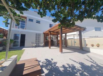 Casa · 105m² · 3 Quartos · 3 Vagas · CASA COM 3 QUARTOS SENDO 1 SUÍTE E 3 VAGAS DE GARAGEM À VENDA NO CAMPECHE