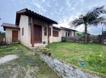 Casa · 64m² · 2 Quartos · 1 Vaga · Residência no bairro Campo Grande