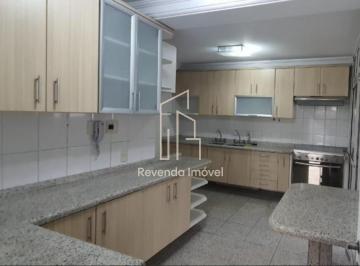 Apartamento · 139m² · 3 Quartos · 2 Vagas · Apartamento amplo e semimobiliado na Vila Uberabinha: 3 quartos, 2 suítes, 1 banheiro, 2 vagas. Venh
