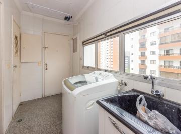 cef6a795-0d37-4877-8092-f832813c9cbe · Sensacional apartamento para venda em Vila Suzana com 4 quartos, sendo 2 suítes, 199m²