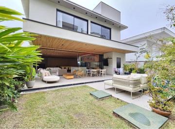 Casa · 360m² · 4 Quartos · Casa de Condomínio para alugar em Tamboré de 360.00m² com 4 Quartos e 4 Suites