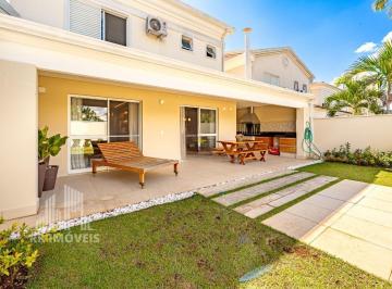 Casa · 237m² · 3 Quartos · 3 Vagas · Casa para venda em Tamboré de 237.00m² com 3 Quartos, 3 Suites e 3 Garagens