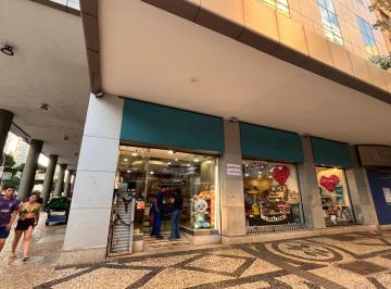Comercial · 240m² · Loja com 1 sala no Centro do Rio de Janeiro