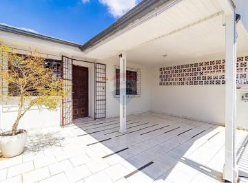 Casa · 50m² · 2 Quartos · 2 Vagas · Casa para alugar em Parque Da Fonte de 50.00m² com 2 Quartos e 2 Garagens