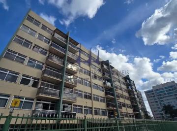 QI 27 (28) · Apartamento à venda - em Guara II