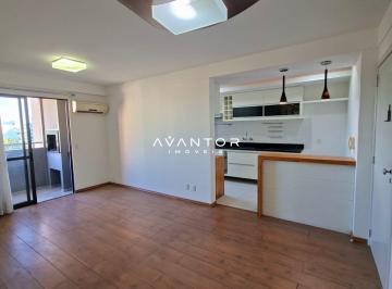 Apartamento · 67m² · 2 Quartos · 1 Vaga · Apartamento em andar alto com vista livre