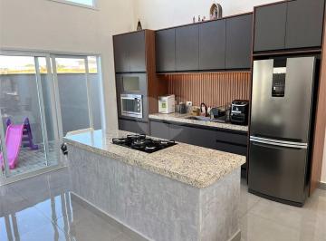 Casa · 210m² · 3 Quartos · 4 Vagas · Casa para venda em Jardim Primavera de 210.00m² com 3 Quartos, 1 Suite e 4 Garagens