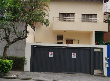 Comercial · 180m² · 2 Vagas · Casa comercial na Rua Doutor José Estefno, N. 177 • 180 m²