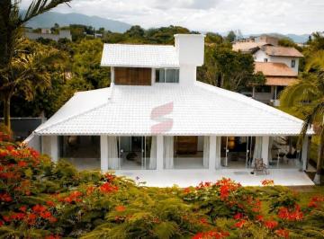 Casa · 220m² · 3 Quartos · 7 Vagas · Casa à venda - em Ibiraquera