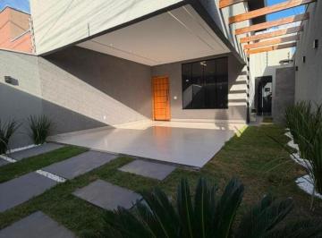 Casa · 105m² · 3 Quartos · 2 Vagas · Casa 3 Quartos sendo 1 suíte localizada no bairro Summerville Anápolis -GO