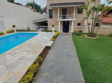 Foto 01 · Sobrado com 3 suítes e piscina para venda na Vila Oliveira em Mogi das Cruzes