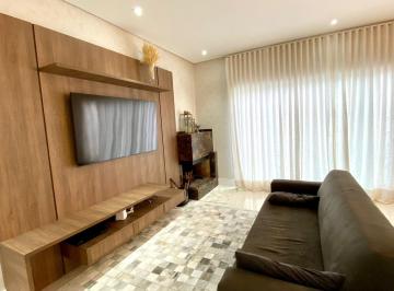 Foto 01 · Casa para venda no condomínio Bella Città com 3 suítes e piscina.