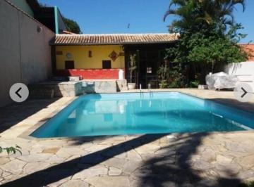 Foto 01 · Casa térrea para venda com 3 dormitórios e piscina na Vila Suíssa em César.