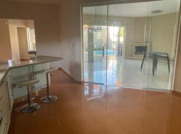 Foto 01 · Sobrado para venda com 4 dormitórios e piscina na Vila Oliveira em Mogi.