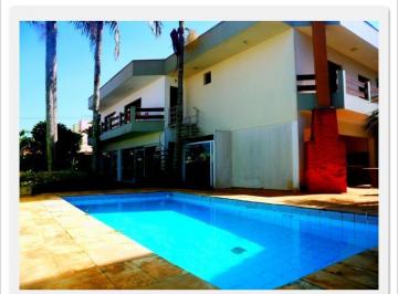 Foto 01 · Sobrado para venda com 4 dormitórios e piscina na Vila Oliveira em Mogi.