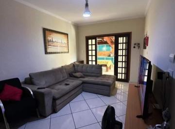 Foto 01 · Casa térrea para venda com 4 suítes no centro de Mogi das Cruzes.