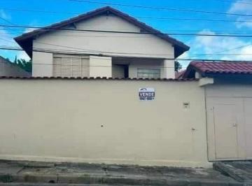Foto 01 · Casa térrea para venda com 2 dormitórios na Vila Suíssa em Mogi das Cruzes.