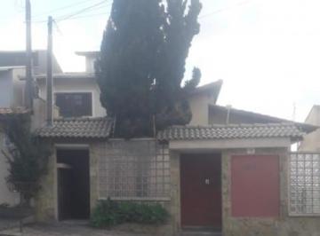 Foto 01 · Casa térrea para venda com 3 dormitórios na Vila Oliveira em Mogi das Cruzes.