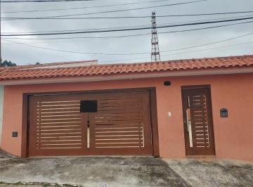 Foto 01 · Casa térrea mobiliada para venda com 3 dormitórios e edícula em César de Souza.
