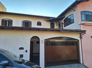 Foto 01 · Sobrado para venda com 5 dormitórios na Vila Lavínia em Mogi das Cruzes.
