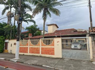 Foto 01 · Casa térrea para venda com 3 suítes no Jardim Oswaldo Cruz em Bertioga.