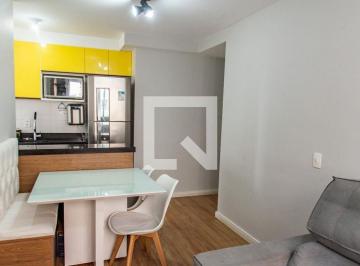 Localizado na vibrante cidade de São Paulo, este apartamento oferece uma combina · Apartamento à Venda - Cambuci, 2 Quartos, 40 m2