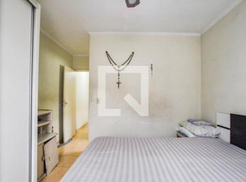 Localizada na cidade de Santo André, esta casa oferece um espaço amplo de 182 me · Casa à Venda - Parque Jaçatuba, 3 Quartos, 182 m2