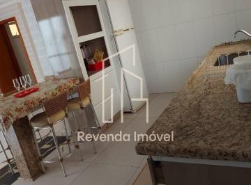 Casa · 150m² · 3 Quartos · 2 Vagas · Condomínio em São Roque, 150m²