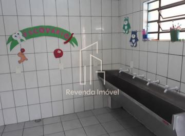 Comercial · 600m² · Prédio Comercial à venda 600m² na Cidade Líder.