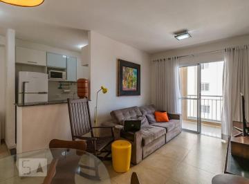 Localizado na cidade de Barueri, este apartamento oferece uma combinação perfeit · Apartamento à Venda - Jardim Esperança, 2 Quartos, 72 m2