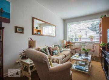 Localizada no bairro Planalto Paulista, em São Paulo, esta casa oferece uma exce · Casa à Venda - Planalto Paulista, 4 Quartos, 180 m2