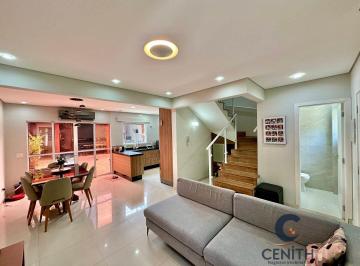 Casa · 96m² · 3 Quartos · 2 Vagas · Casa no Villagio Alvarelhos - 3 Dorms(1 Ste), Ar-Condicionado e Hall Íntimo