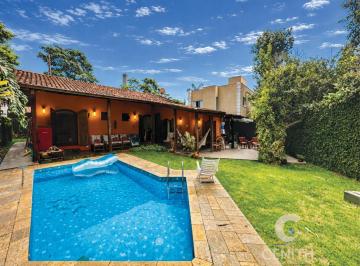 Casa · 194m² · 3 Quartos · 4 Vagas · Casa no São Paulo II - 3 Dorms(1 Ste), Piscina, Aquecimento Solar e Hidro