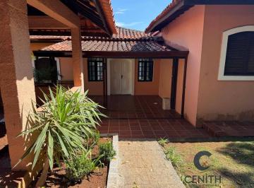Casa · 282m² · 3 Quartos · 2 Vagas · Casa no San Diego Park c/ 3 Sts, Lareira e Edícula