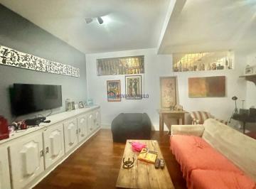 Casa · 179m² · 3 Quartos · 3 Vagas · Campo Belo Casa Vende 3 quartos, 1 suíte, escritório, 3 vagas de garagem