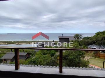 Casa · 265m² · 3 Quartos · 2 Vagas · Casa de condomínio em Estrada Geral do Siríu - Praia do Siriú - Garopaba/SC