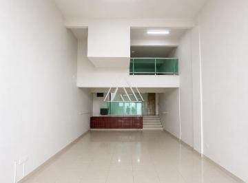 Comercial · 138m² · Loja para alugar no Lourdes em Itaúna/MG
