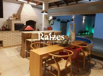 Casa · 200m² · 4 Quartos · 2 Vagas · Casa em Condomínio Fechado 4 Quartos sendo 1 Suíte com Varanda Gourmet no Jardim Inconfidência