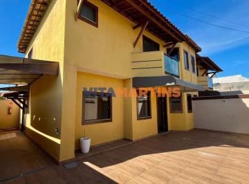 Casa · 140m² · 4 Quartos · 2 Vagas · Casa duplex independente com 4 quartos no Jardim Olinda em Cabo Frio - Por R$ 750.000,00