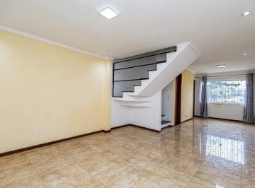 Casa · 132m² · 3 Quartos · 2 Vagas · SOBRADO À VENDA NO BOA VISTA COM QUINTAL E CHURRASQUEIRA!
